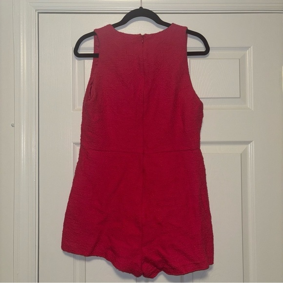 Zara Textured Weave Fuchsia Romper - Picture 7 of 11